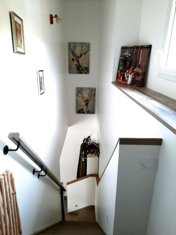 Maison Entre Campagne Et Foret Aspret-Sarrat Exteriér fotografie